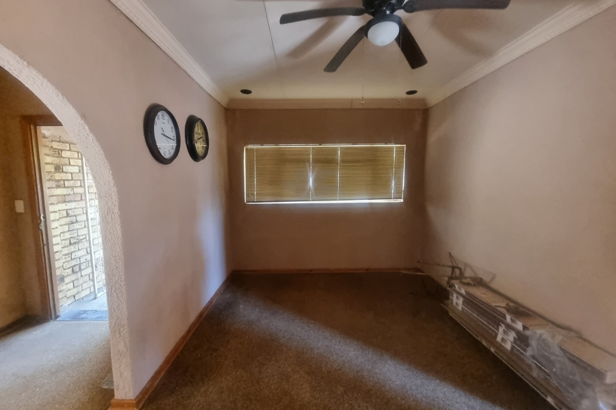 3 Bedroom Property for Sale in La Hoff North West